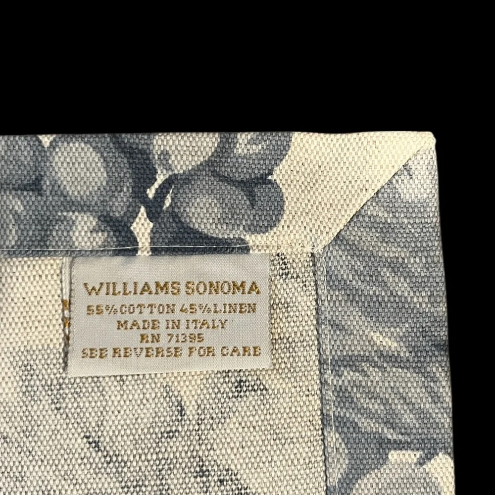Williams Sonoma Toscana Grapes Blue Gray Linen Cotton Napkins 20” Made in Italy